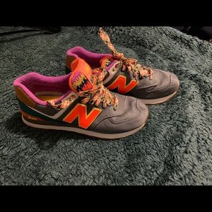 New Balance 574 size 9.5 Shoes
